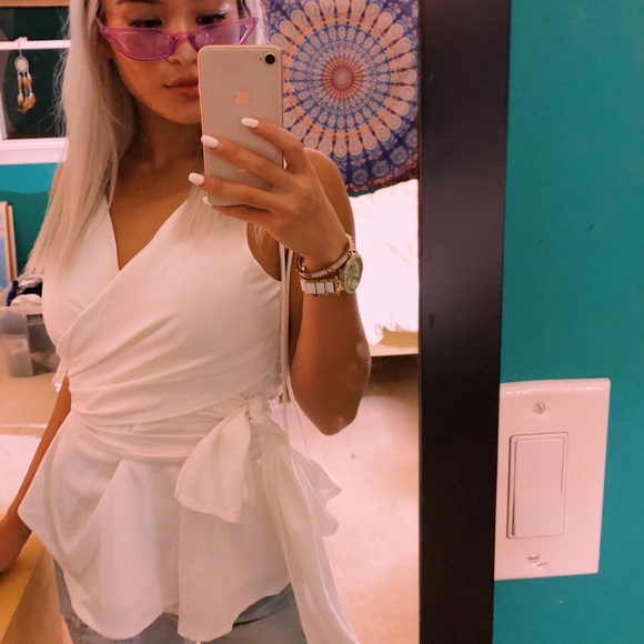 white wrap up top ♡ - Picture 2 of 4
